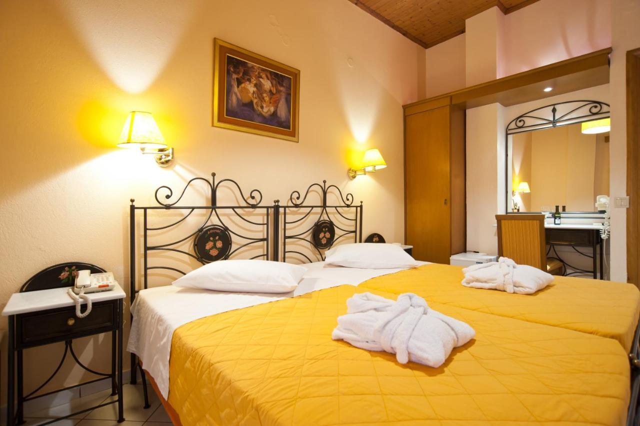 Acropole Delphi City Hotel Extérieur photo